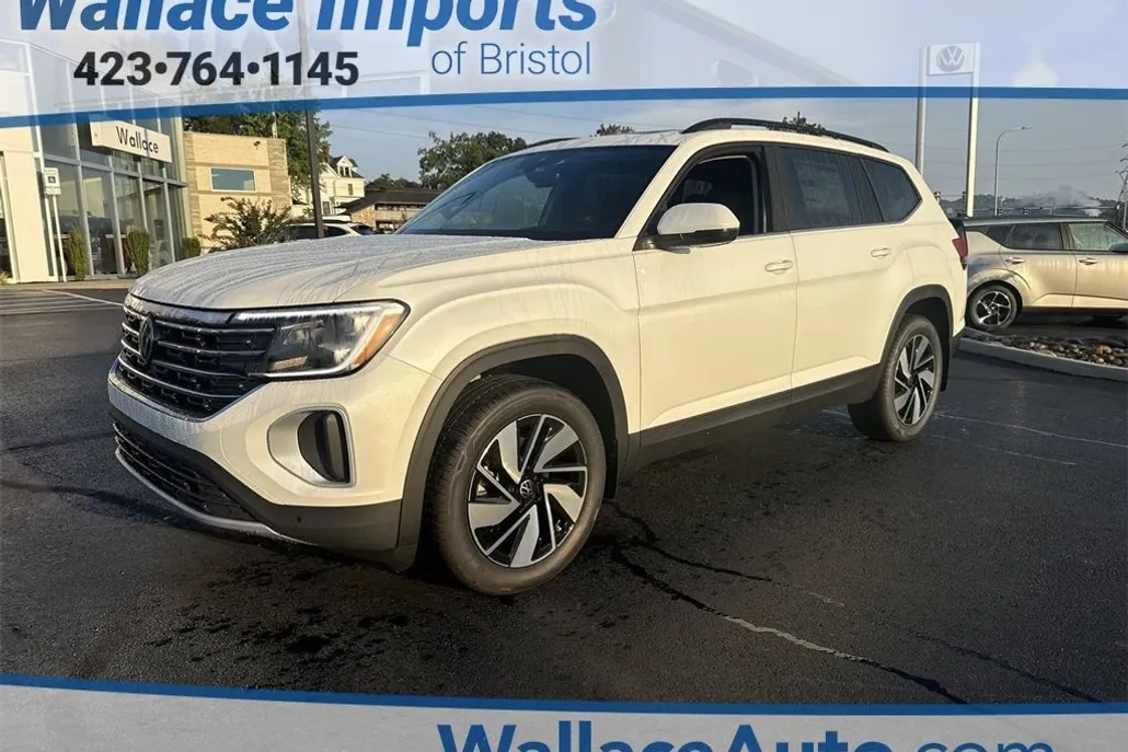 2026 Volkswagen Atlas SE Technology photo 1