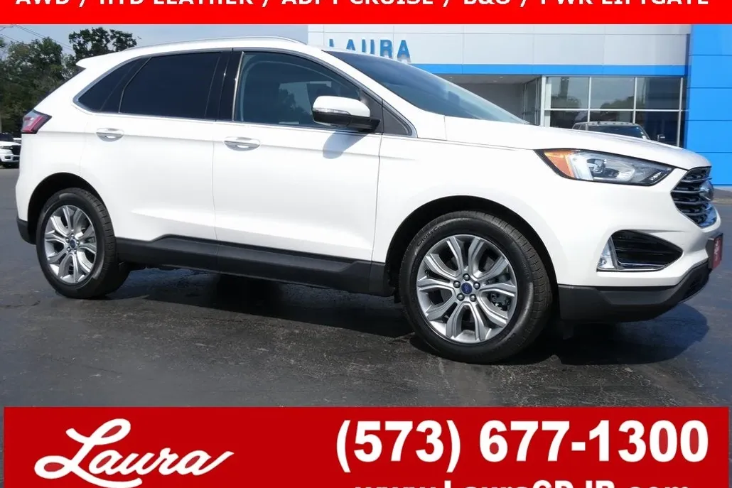 2019 Ford Edge Titanium photo 1