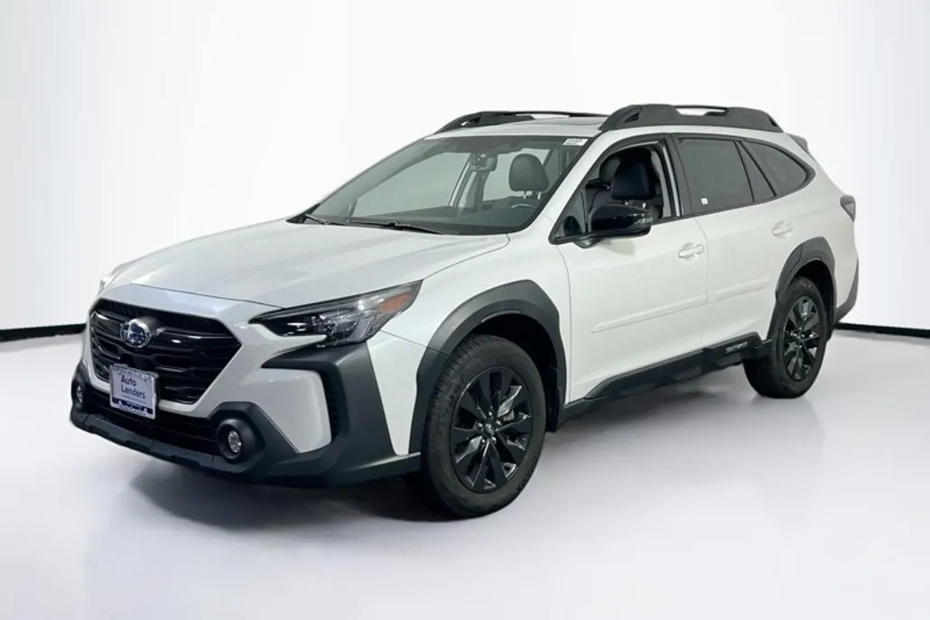 2023 Subaru Outback Onyx Edition photo 1