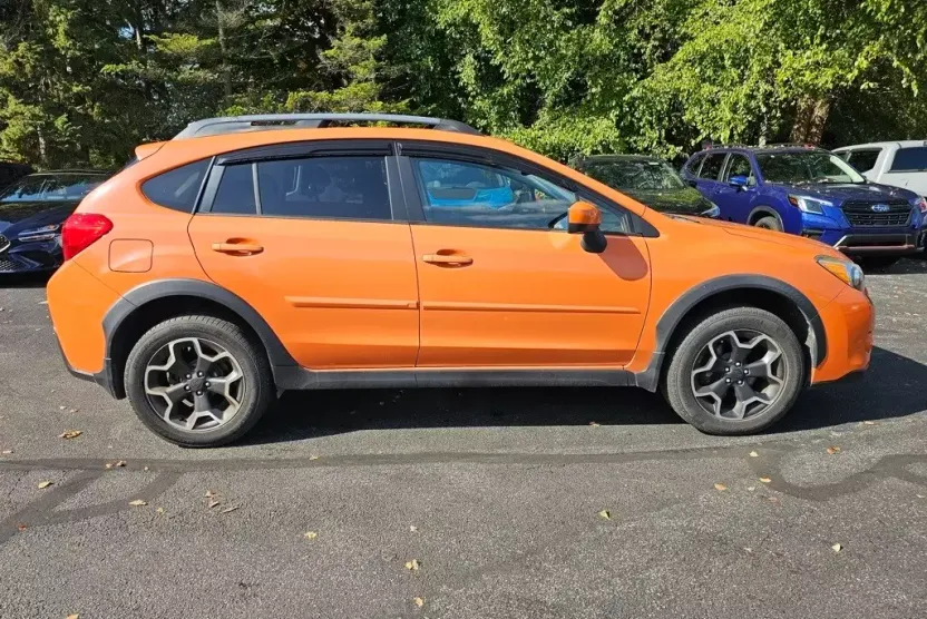 2015 Subaru Crosstrek 2.0i Premium photo 1