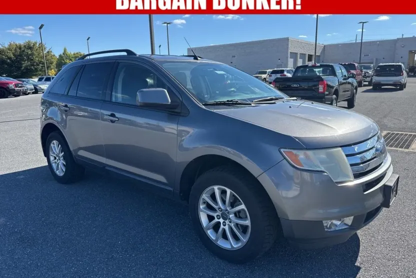 2010 Ford Edge SEL photo 1