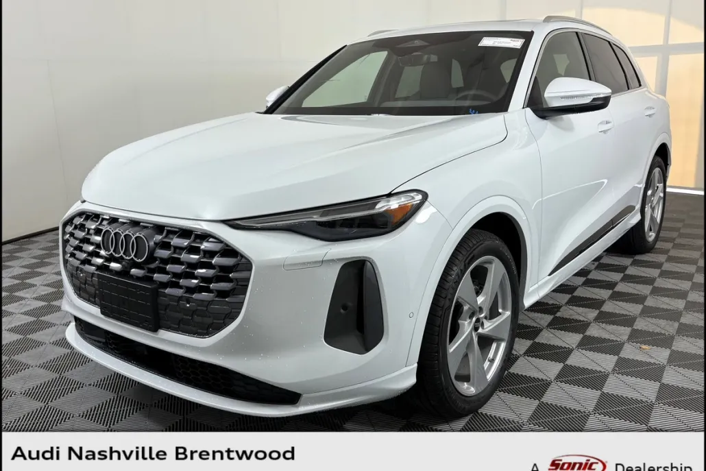 2025 Audi Q5 2.0T Prestige photo 1