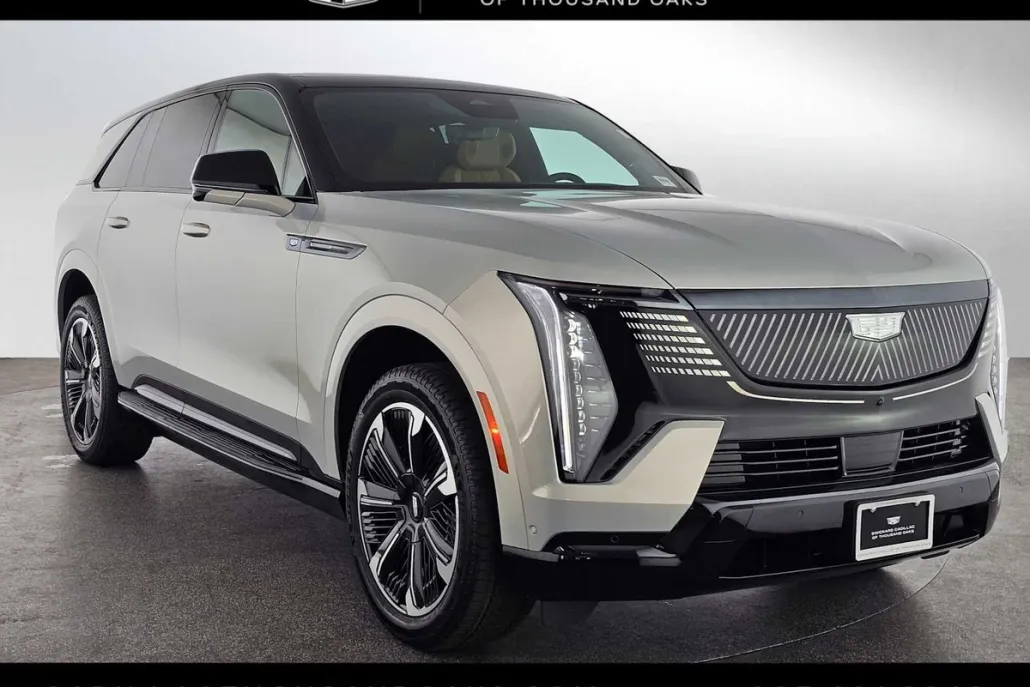 2025 Cadillac Escalade IQ Sport photo 1