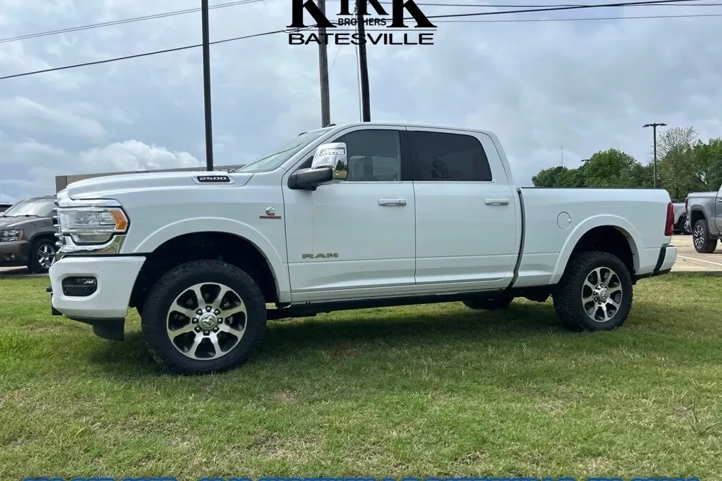 2023 Ram 2500 Longhorn photo 1