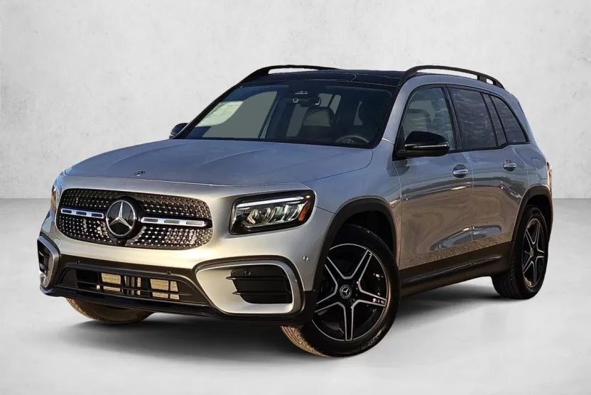 2024 Mercedes Benz GLB 250 photo 1