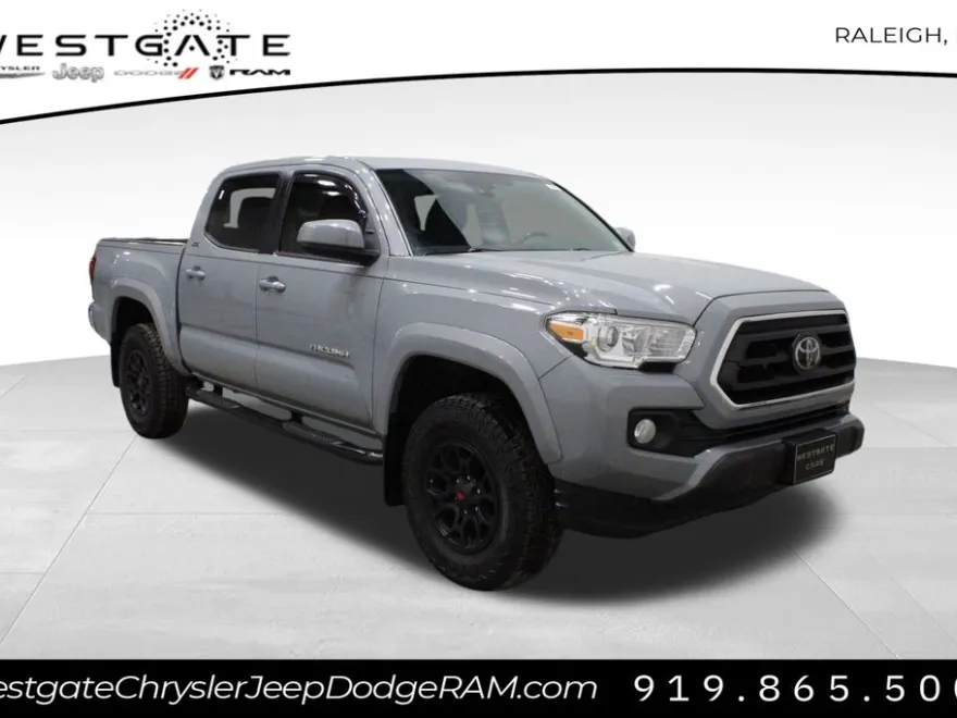 2021 Toyota Tacoma SR5 Double Cab photo 1