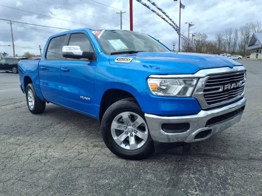 2024 Ram 1500 Laramie photo 1