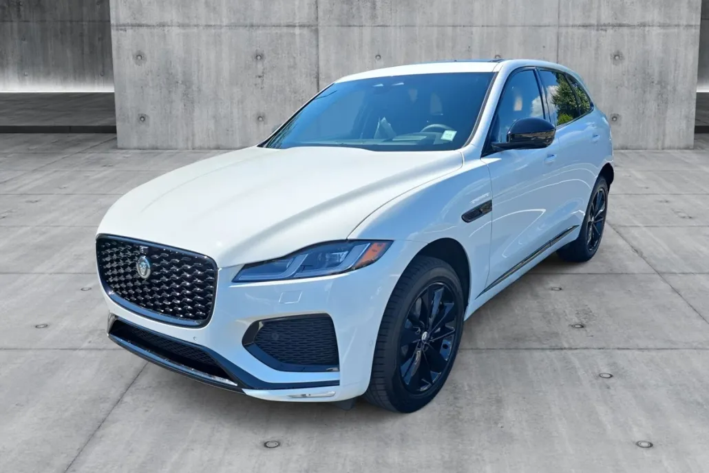 2026 Jaguar F-PACE P250 R-Dynamic S photo 1