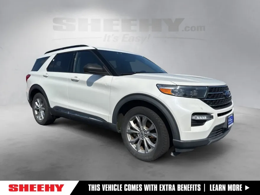 2020 Ford Explorer XLT photo 1