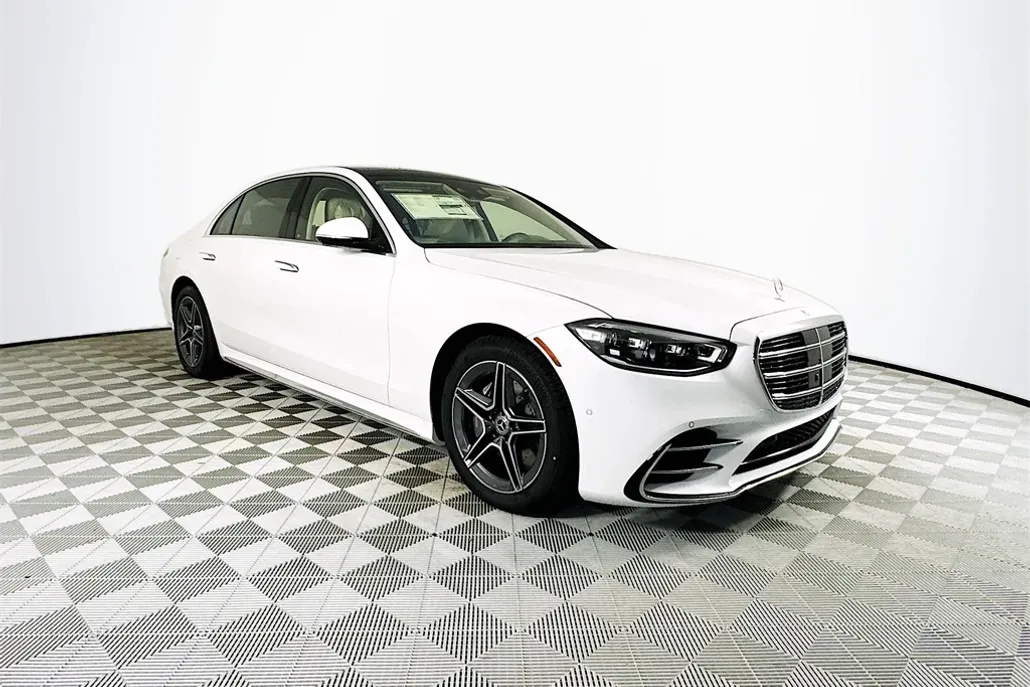2025 Mercedes Benz S 580 4MATIC photo 1