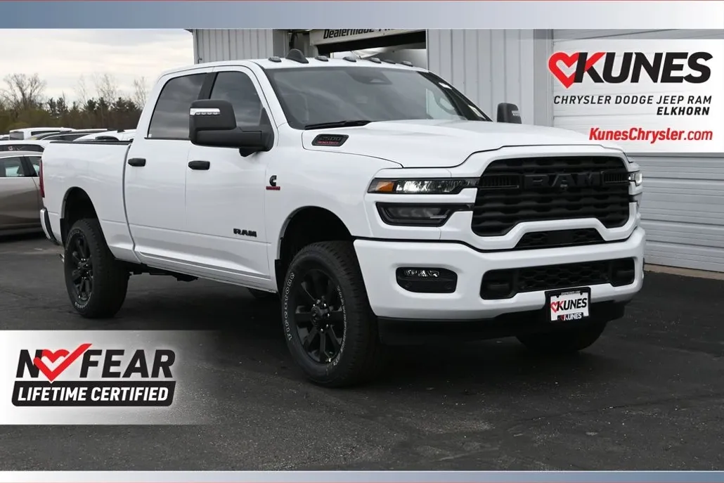 2025 Ram 2500 Big Horn photo 1