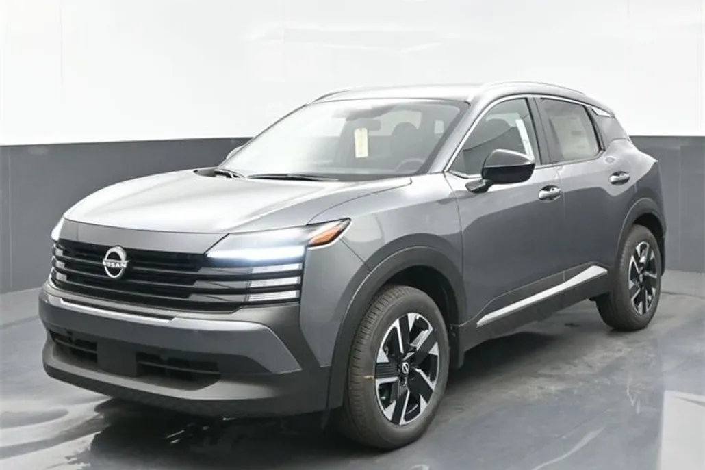 2026 Nissan Kicks SV photo 1