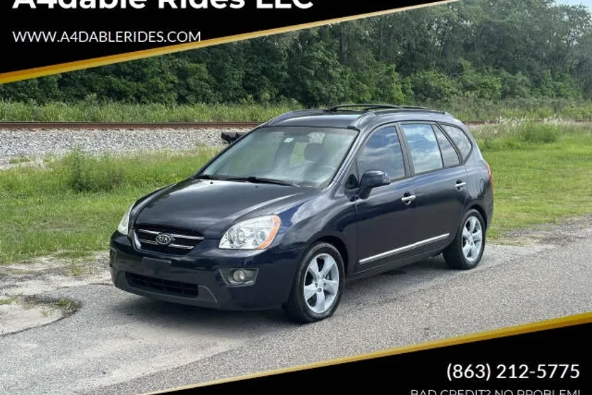 2007 Kia Rondo EX photo 1