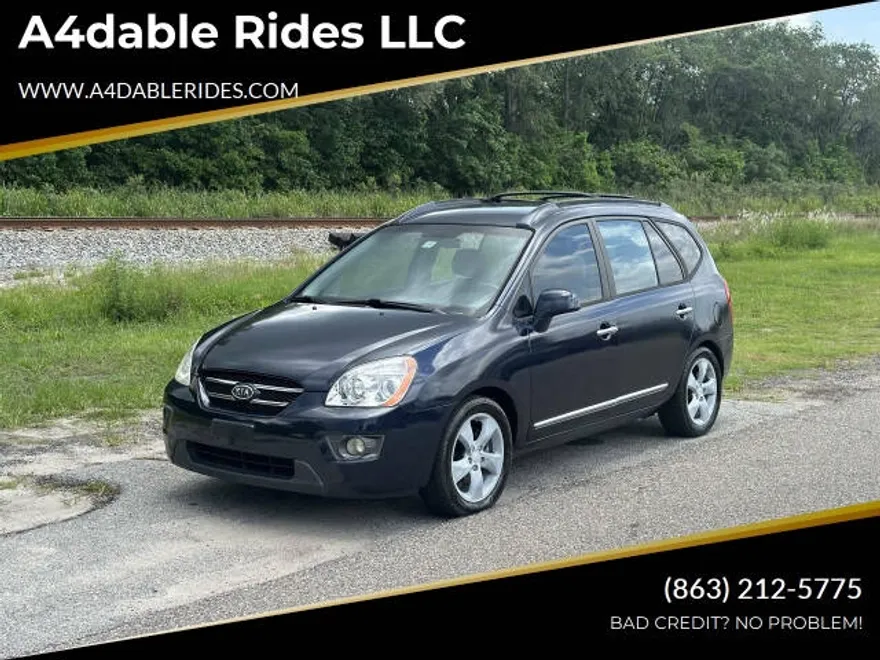 2007 Kia Rondo EX photo 1