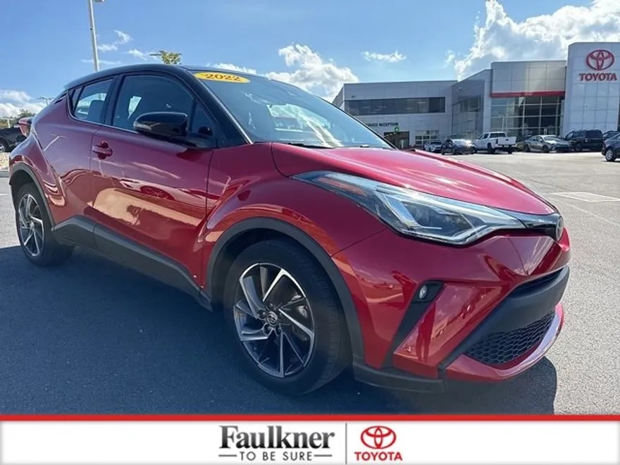 2022 Toyota C-HR Limited photo 1
