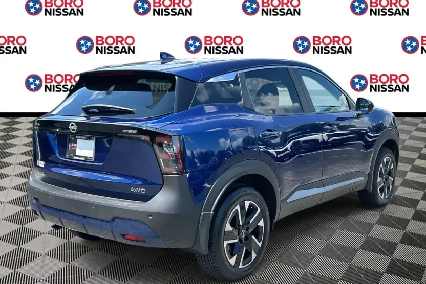 2025 Nissan Kicks SV photo 1