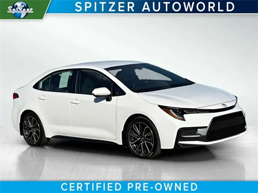 2021 Toyota Corolla SE photo 1