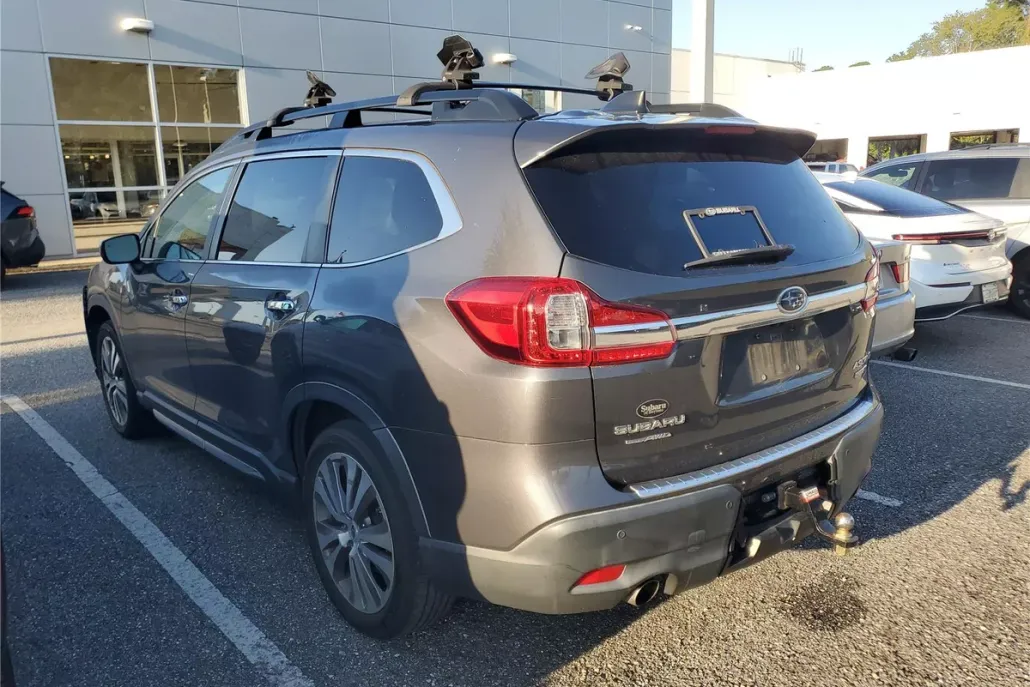 2020 Subaru Ascent Touring photo 1