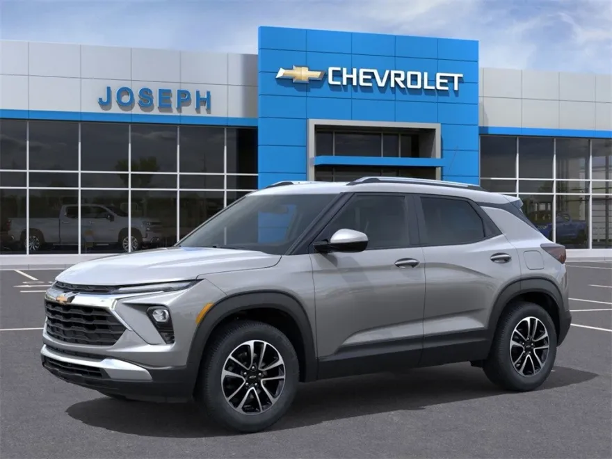 2026 Chevrolet Trailblazer LT photo 1