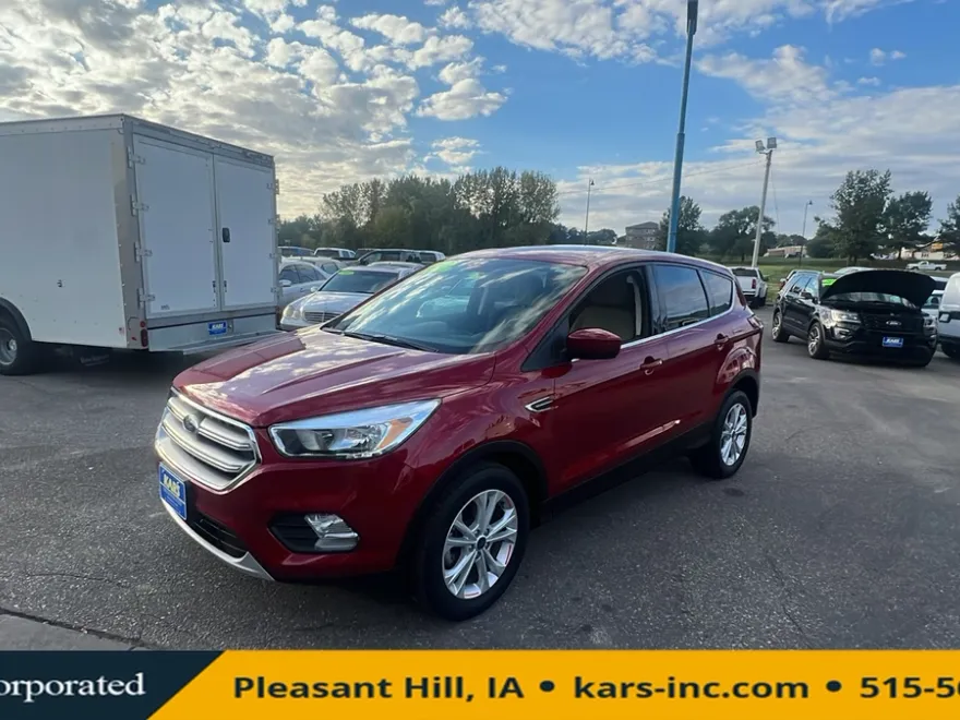 2017 Ford Escape SE photo 1