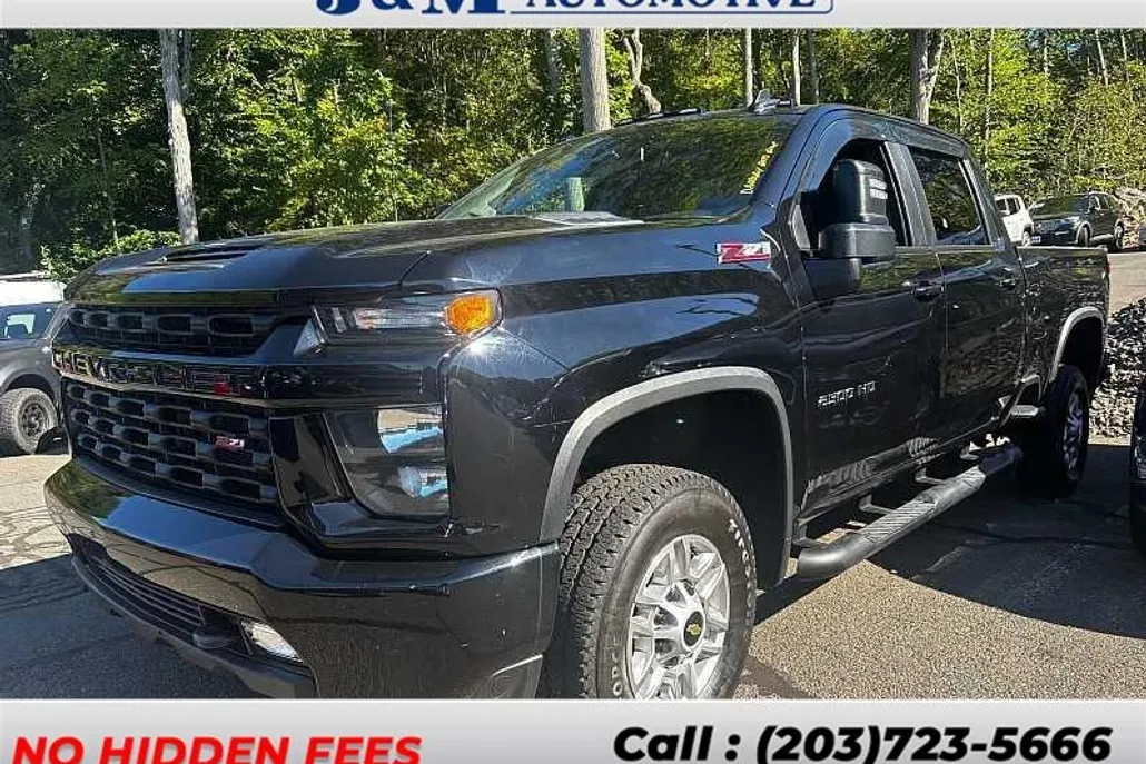 2022 Chevrolet Silverado 2500HD LT photo 1