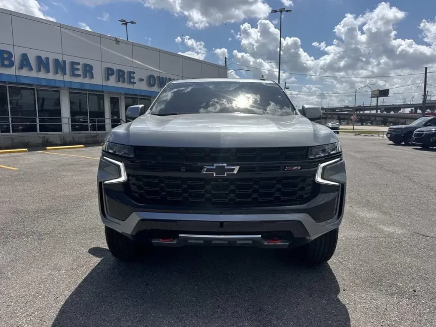 2024 Chevrolet Tahoe Z71 photo 1