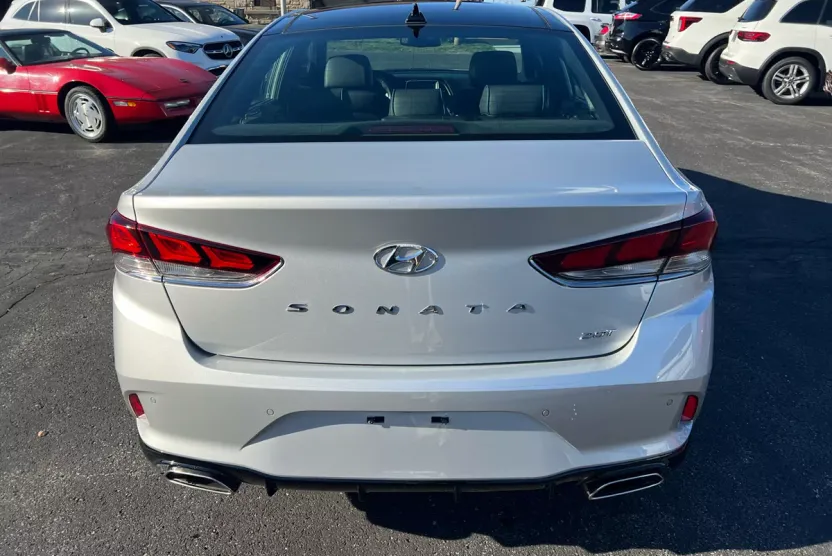 2019 Hyundai Sonata SEL Sport Limited photo 1
