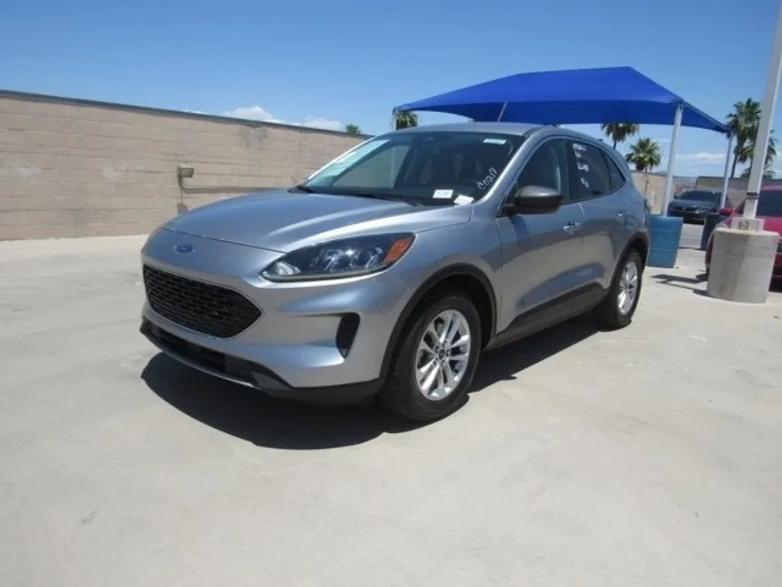 2022 Ford Escape SE photo 1