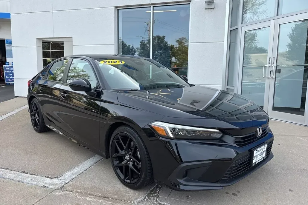 2023 Honda Civic Sport photo 1