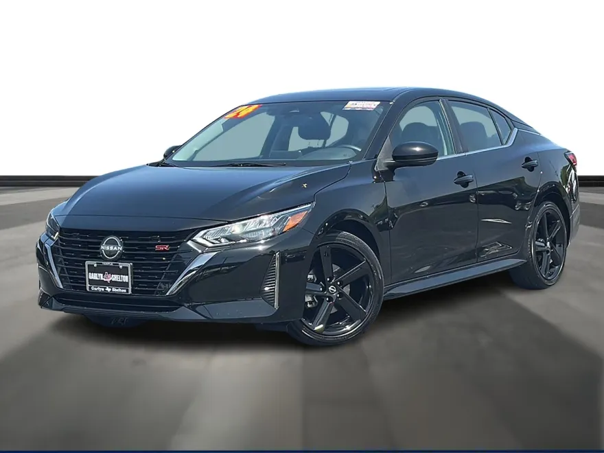 2024 Nissan Sentra SR photo 1