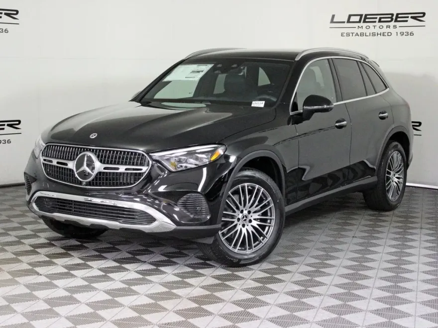 2026 Mercedes Benz GLC 300 4MATIC photo 1