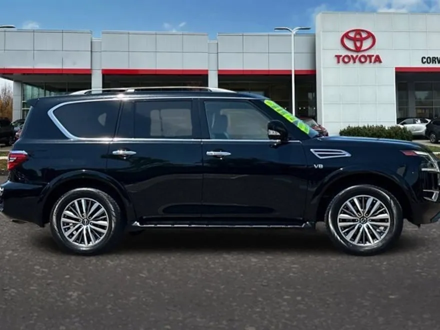 2022 Nissan Armada SL photo 1