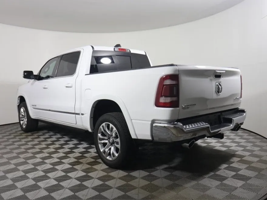 2023 Ram 1500 Limited photo 1