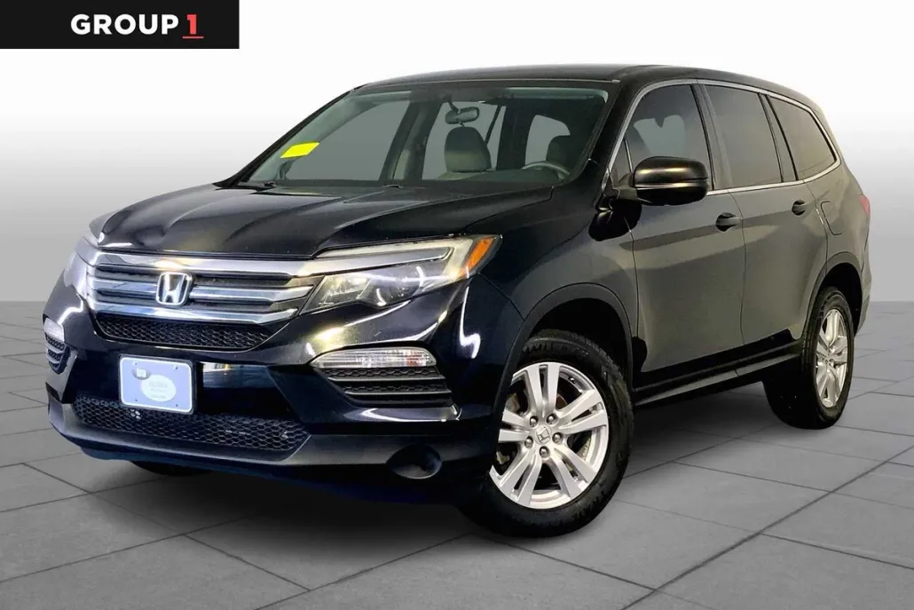 2016 Honda Pilot LX photo 1