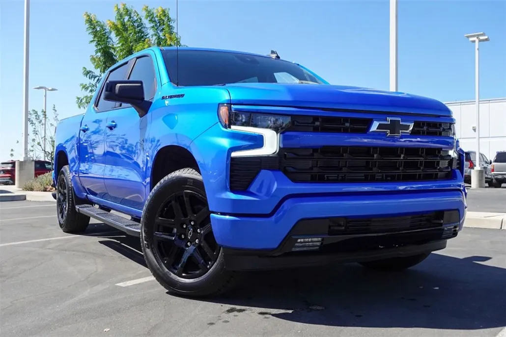 2026 Chevrolet Silverado 1500 RST photo 1