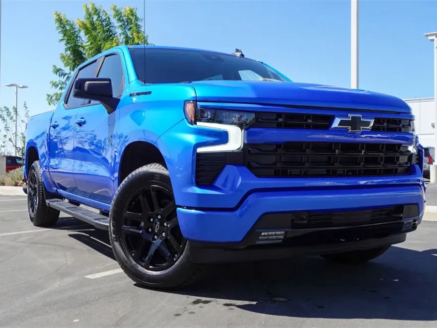 2026 Chevrolet Silverado 1500 RST photo 1
