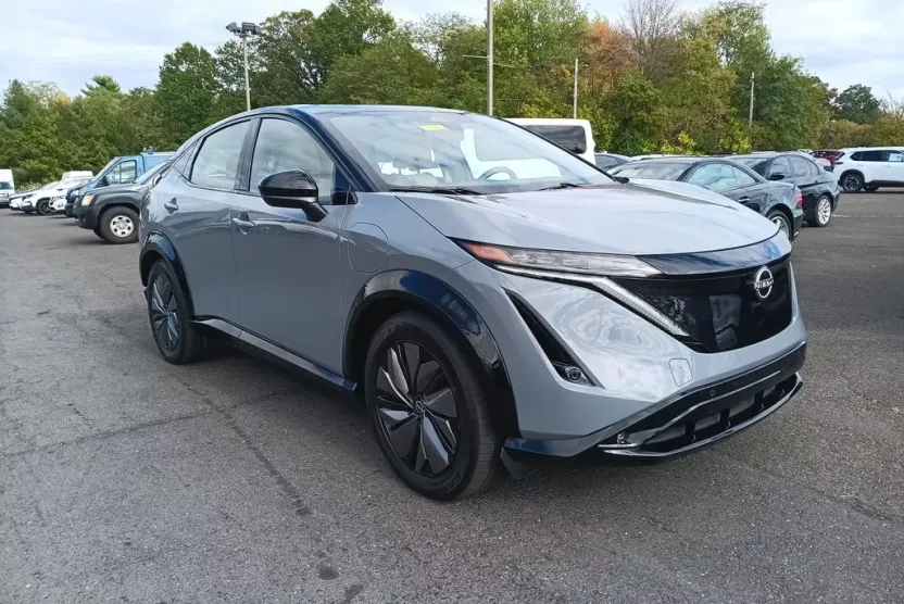 2024 Nissan ARIYA Engage Evolve+ Empower photo 1