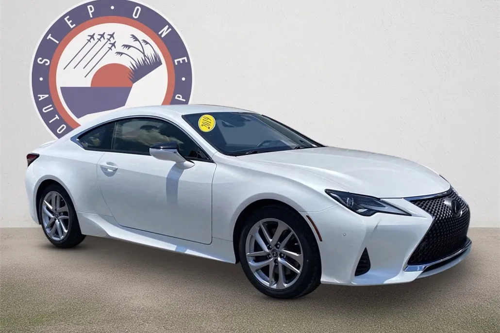 2019 Lexus RC 300 photo 1