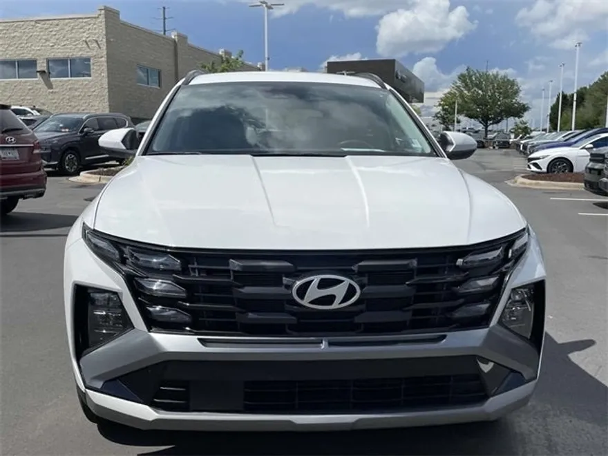 2025 Hyundai Tucson SEL photo 1