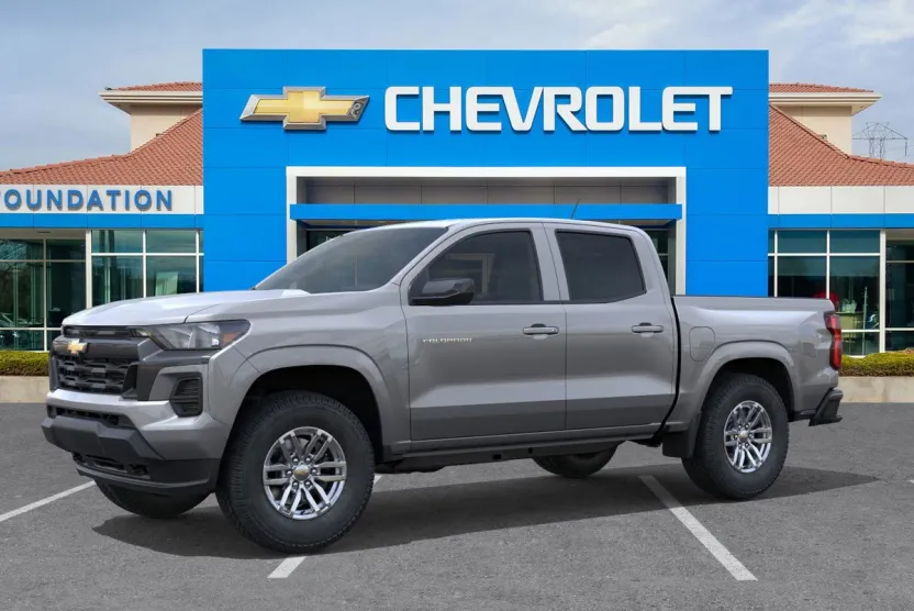 2026 Chevrolet Colorado LT photo 1