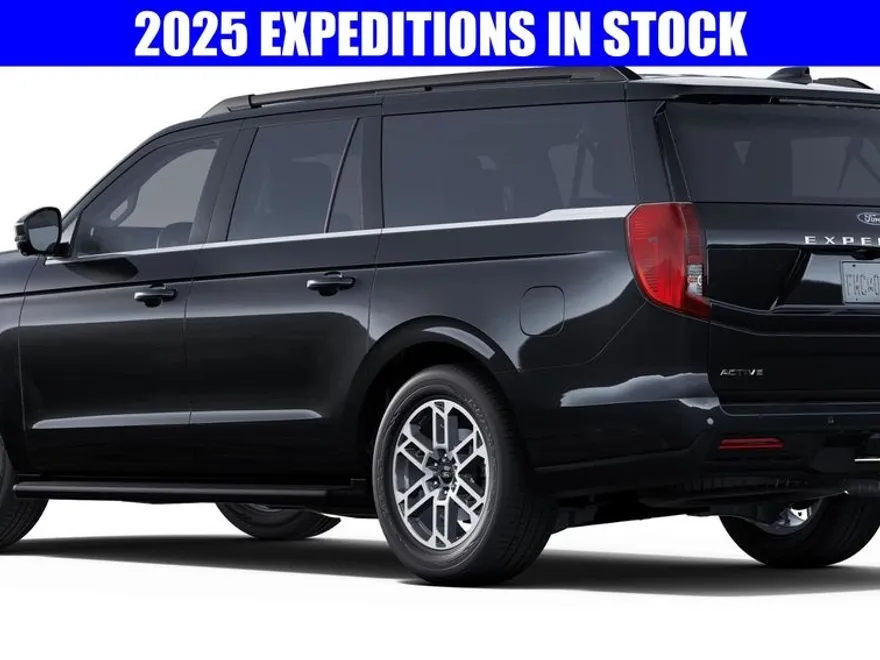 2025 Ford Expedition MAX photo 1
