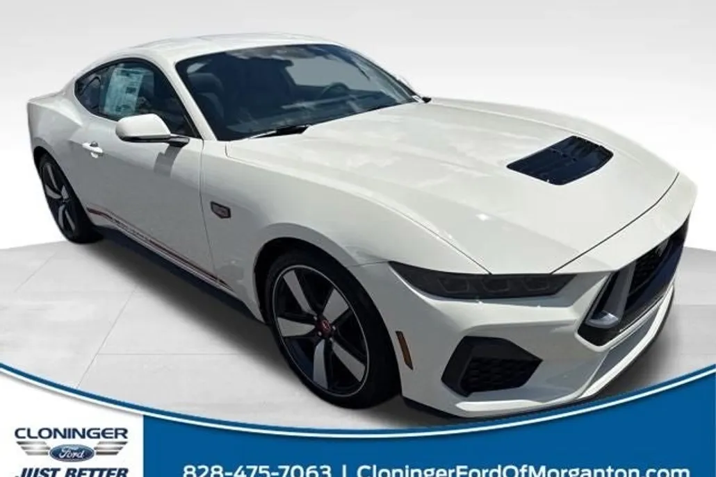 2025 Ford Mustang GT Premium photo 1