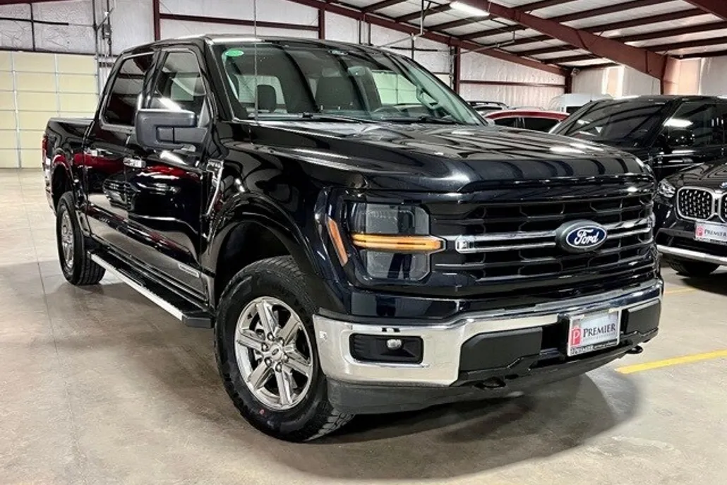 2024 Ford F-150 XLT photo 1