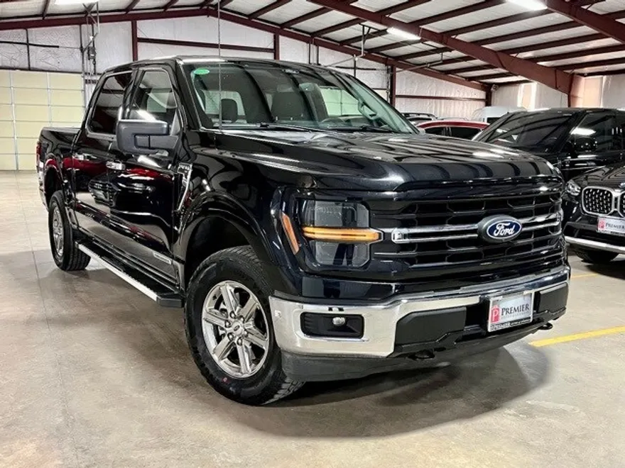 2024 Ford F-150 XLT photo 1