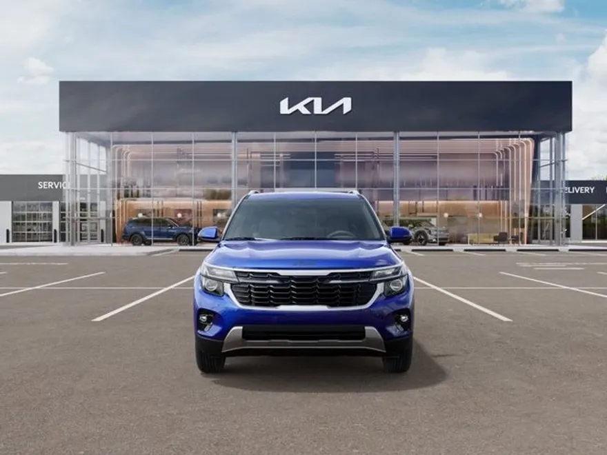 2025 Kia Seltos S photo 1