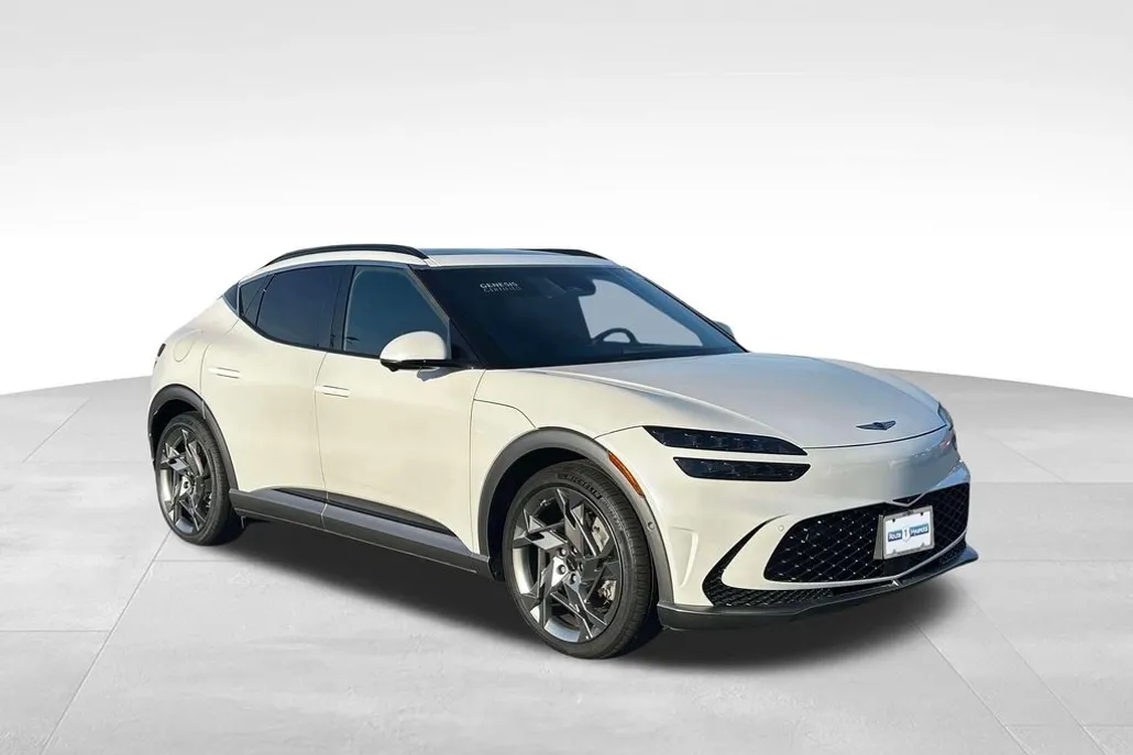2023 Genesis GV60 Performance photo 1