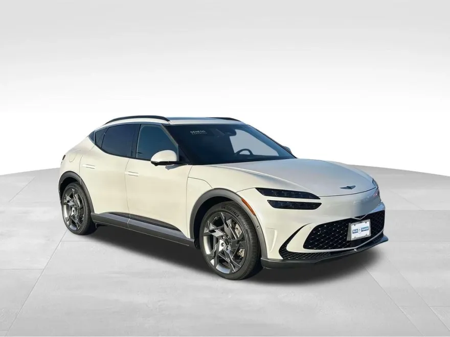 2023 Genesis GV60 Performance photo 1