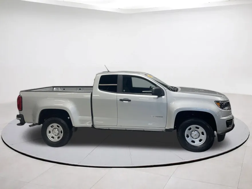 2019 Chevrolet Colorado Base photo 1
