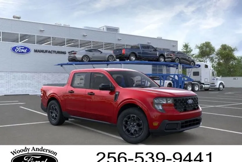2025 Ford Maverick XLT photo 1