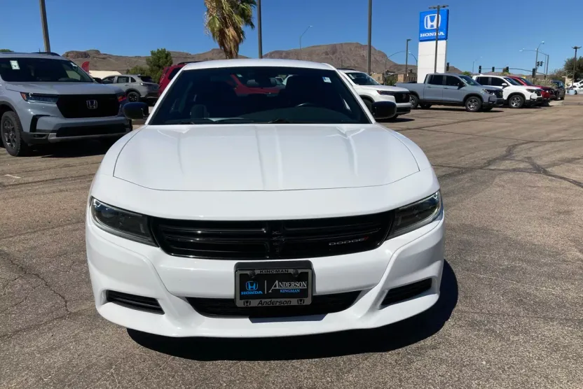 2023 Dodge Charger SXT photo 1
